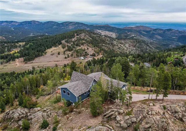 Photo 4 of Single family home for sale at 10181 City View Dr, Morrison, CO 80465 | MLS# 5564040 | Listing updated on 2026-09-24