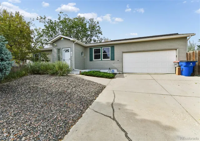 Photo 1 of Single family home for sale at 100 Flora Ct, Frederick, CO 80530 | MLS# 7926752 | Listing updated on 2026-10-10