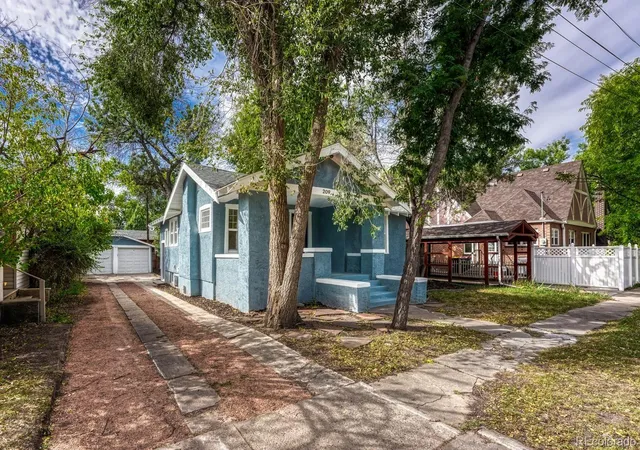 Photo 4 of Single family home for sale at 209 E Washington St, Colorado Springs, CO 80907 | MLS# 6013599 | Listing updated on 2026-09-22