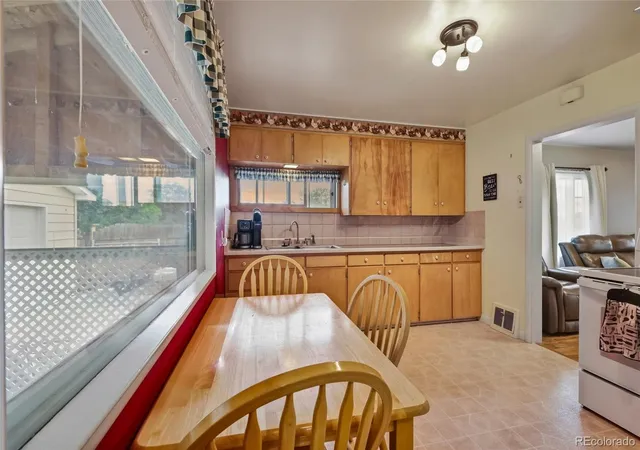 Photo 3 of Single family home for sale at 960 6th Street, Limon, CO 80828 | MLS# 5610362 | Listing updated on 2026-10-02