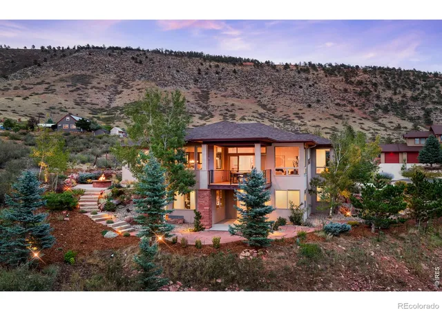 Photo 1 of Single family home for sale at 1019 Horizon Dr, Lyons, CO 80540 | MLS# IR1069193 | Listing updated on 2026-09-23