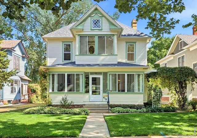 Single family home for sale at 418 Pratt St, Longmont, CO 80501 | MLS# IR1069194
