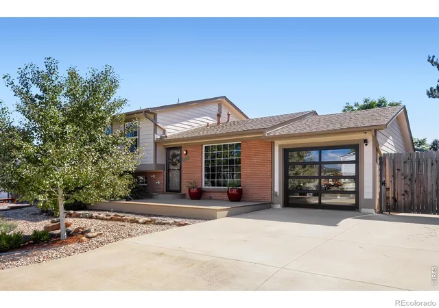 Photo 1 of Single family home for sale at 3643 S Newcombe Way, Denver, CO 80235 | MLS# IR1069195 | Listing updated on 2026-09-23