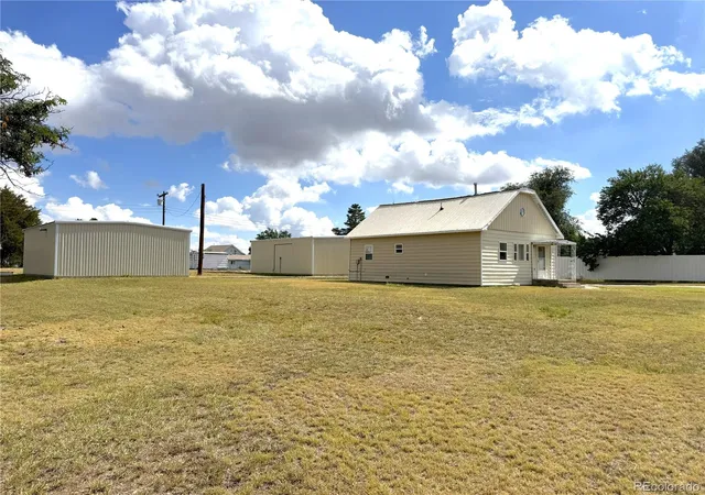Photo 3 of Single family home for sale at 716 Pawnee Ave, Flagler, CO 80815 | MLS# 7093741 | Listing updated on 2026-09-23