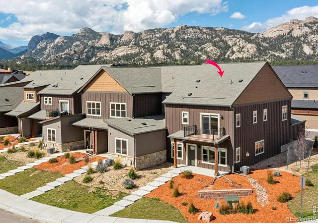 Photo 1 of Townhouse for sale at 1709 Continental Peaks Cir, Estes Park, CO 80517 | MLS# IR1069207 | Listing updated on 2026-09-25