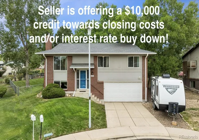 Single family home for sale at 2239 S Alkire Ct, Lakewood, CO 80228 | MLS# 1925392