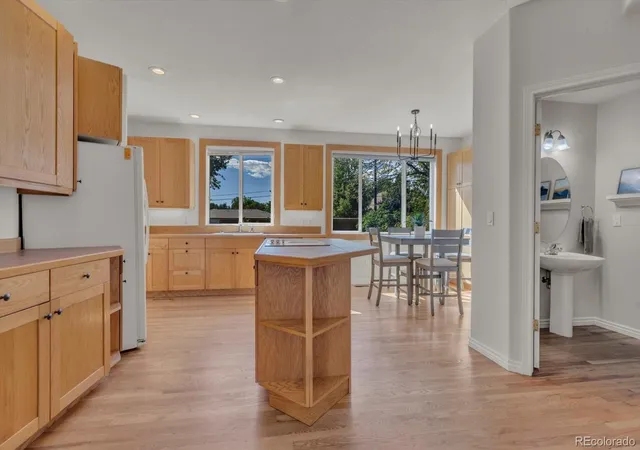 Photo 4 of Townhouse for sale at 4324 Clay Cmns Ct, Boulder, CO 80303 | MLS# 2000872 | Listing updated on 2026-09-24