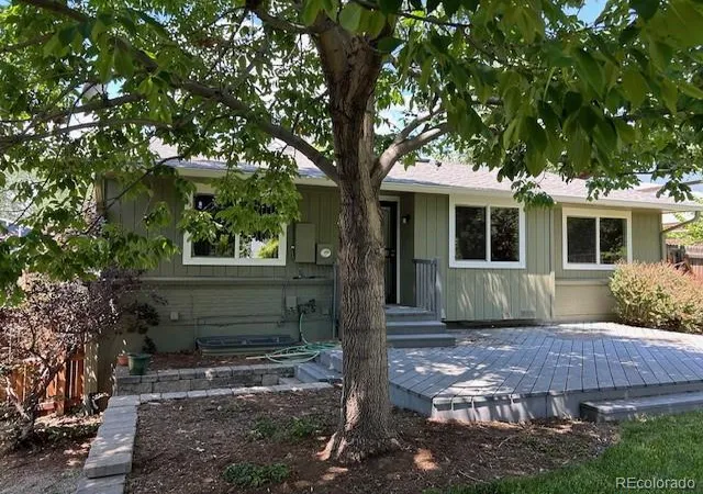 Photo 3 of Sale Pending at 1974 S Urban St, Lakewood, CO 80228 | MLS# 3842237 | Listing updated on 2026-10-03