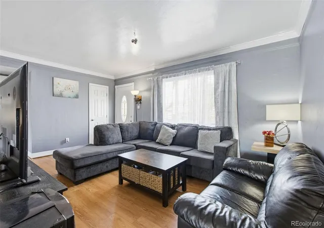 Photo 3 of Single family home for sale at 871 Victor St, Aurora, CO 80011 | MLS# 2305637 | Listing updated on 2026-09-23