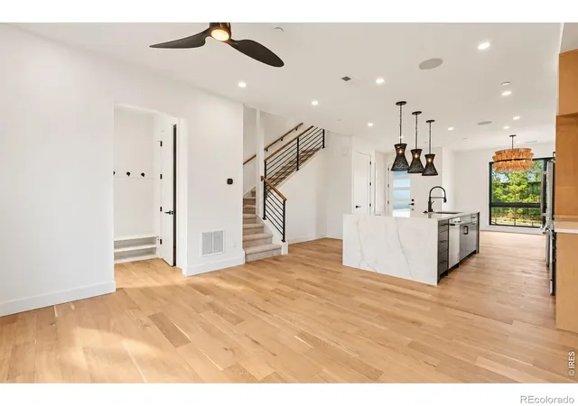 Photo 3 of Townhouse for sale at 1170 Violet Ave, Boulder, CO 80304 | MLS# IR1069218 | Listing updated on 2026-09-23