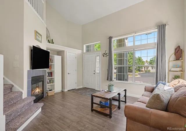 Photo 2 of Townhouse for sale at 9792 E Hawaii Pl, Aurora, CO 80247 | MLS# 7852769 | Listing updated on 2026-10-06