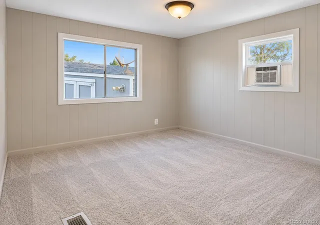 Photo 4 of Manufactured home for sale at 517 E Trilby Rd, Fort Collins, CO 80525 | MLS# 5216382 | Listing updated on 2026-09-24
