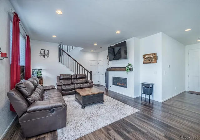 Photo 4 of Single family home for sale at 4761 Native Birch Ln, Castle Rock, CO 80104 | MLS# 6898766 | Listing updated on 2026-09-24