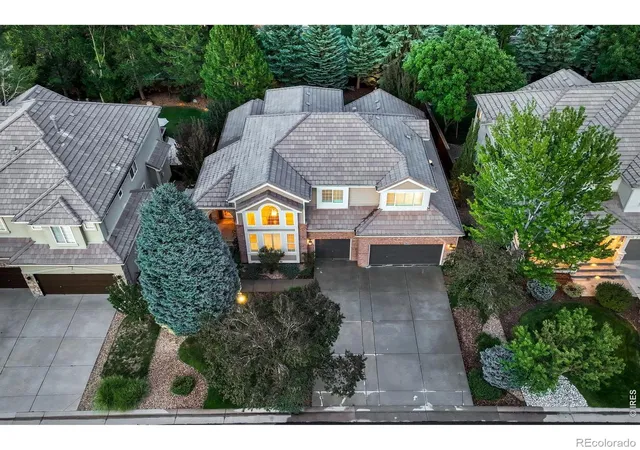 Photo 2 of Single family home for sale at 9615 Aspen Hl Cir, Lone Tree, CO 80124 | MLS# IR1069228 | Listing updated on 2026-10-09