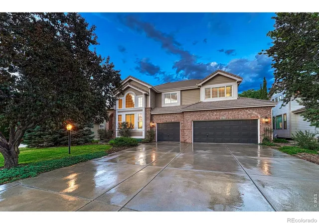 Photo 3 of Single family home for sale at 9615 Aspen Hl Cir, Lone Tree, CO 80124 | MLS# IR1069228 | Listing updated on 2026-10-09