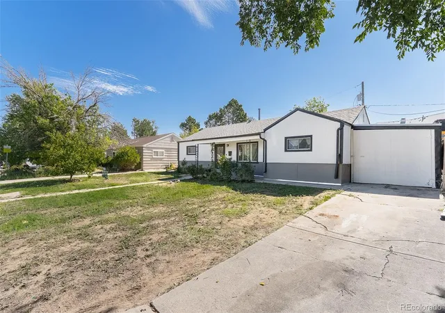 Photo 3 of Single family home for sale at 708 Zion St, Aurora, CO 80011 | MLS# 2165399 | Listing updated on 2026-09-26
