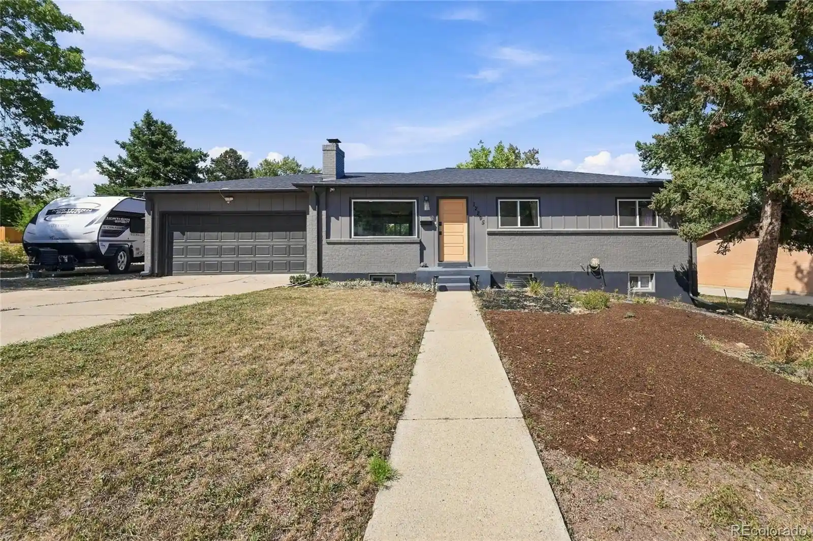 Photo 2 of Single family home for sale at 12295 W Ohio Pl, Lakewood, CO 80228 | MLS# 9725212 | Listing updated on 2026-10-24