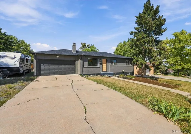 Photo 2 of Single family home for sale at 12295 W Ohio Pl, Lakewood, CO 80228 | MLS# 9725212 | Listing updated on 2026-10-08