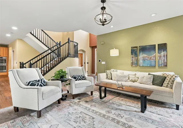 Photo 4 of Single family home for sale at 26245 Sweetbriar Trl, Evergreen, CO 80439 | MLS# 3846833 | Listing updated on 2026-10-04