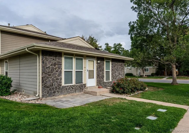Photo 2 of Townhouse for sale at 6650 E Arizona Ave #113, Denver, CO 80224 | MLS# 7395985 | Listing updated on 2026-09-30
