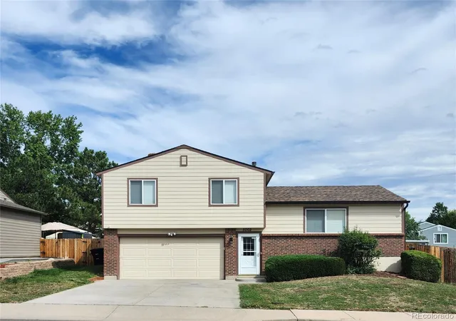 Single family home for sale at 5002 S Garland St, Littleton, CO 80123 | MLS# 2128378