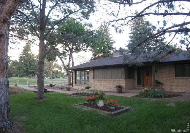 Photo 1 of Single family home for sale at 2002 Country Clb Rd, Fort Collins, CO 80524 | MLS# IR1069234 | Listing updated on 2026-10-04