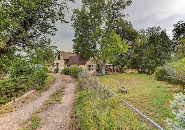 Photo 1 of Single family home for sale at 6264 S Prince St, Littleton, CO 80120 | MLS# 6877229 | Listing updated on 2026-09-25