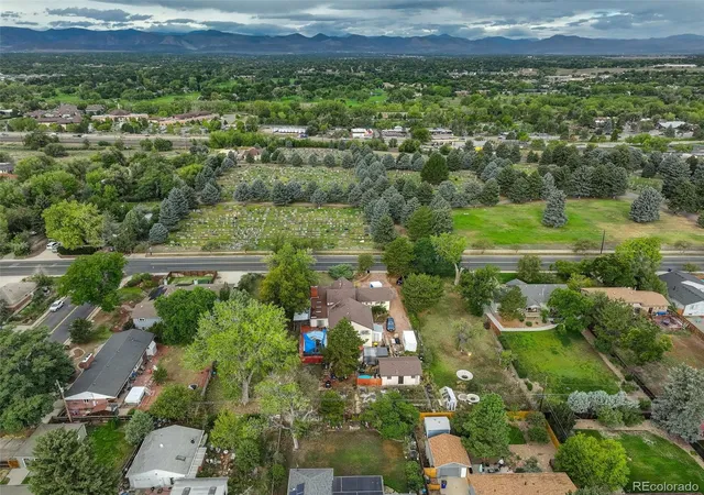 Photo 4 of Single family home for sale at 6264 S Prince St, Littleton, CO 80120 | MLS# 6877229 | Listing updated on 2026-09-25