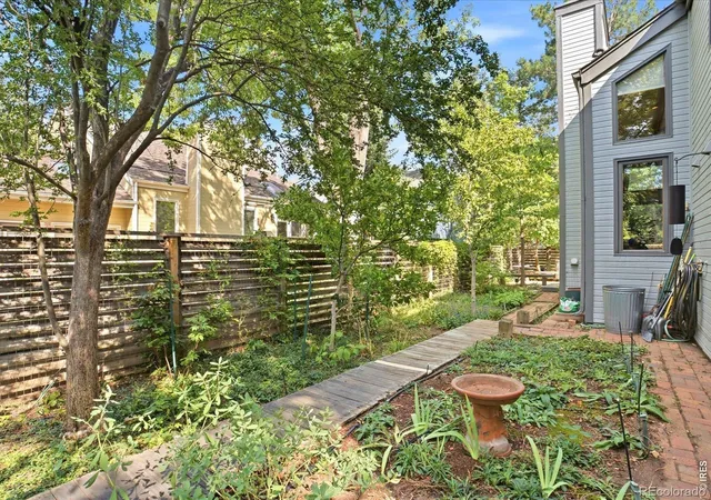 Photo 3 of Single family home for sale at 5527 Stonewall Pl, Boulder, CO 80303 | MLS# IR1069238 | Listing updated on 2026-09-25