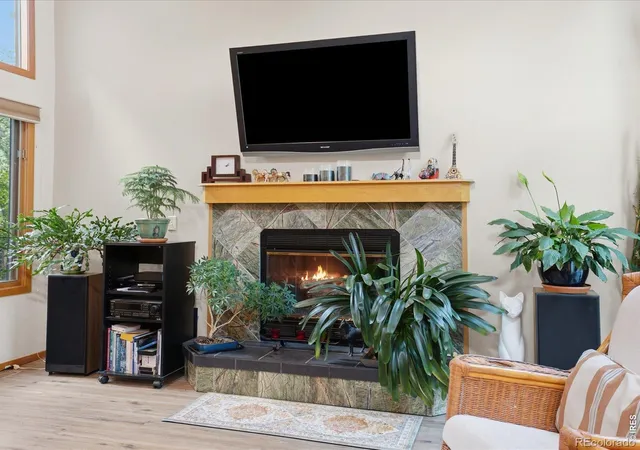 Photo 3 of Single family home for sale at 5527 Stonewall Pl, Boulder, CO 80303 | MLS# IR1069238 | Listing updated on 2026-09-25