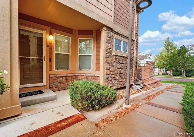 Photo 1 of Townhouse for sale at 23525 E Platte Dr #10B, Aurora, CO 80016 | MLS# 2109168 | Listing updated on 2026-09-29