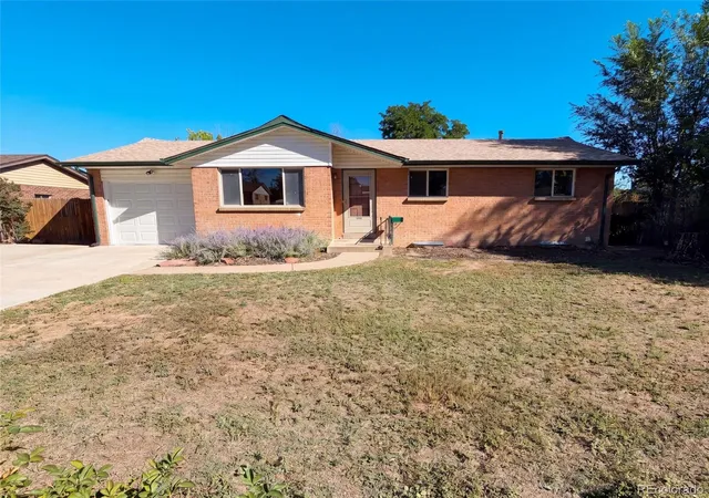 Single family home for sale at 12129 E Exposition Dr, Aurora, CO 80012 | MLS# 7309321
