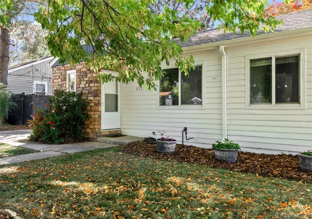 Photo 2 of Single family home for sale at 3321 S Eudora St, Denver, CO 80222 | MLS# 9825568 | Listing updated on 2026-10-14
