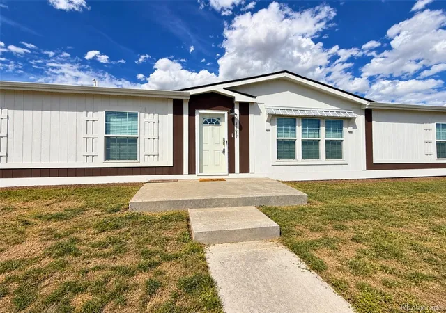 Photo 4 of Single family home for sale at 41657 County Rd 84, Briggsdale, CO 80611 | MLS# 4190117 | Listing updated on 2026-10-08