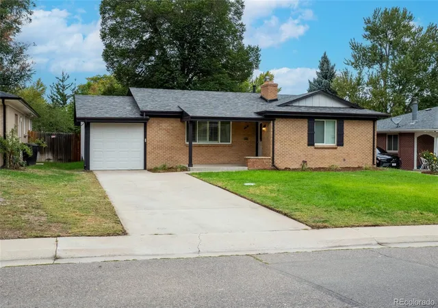 Photo 1 of Single family home for sale at 2845 S Gilpin St, Denver, CO 80210 | MLS# 2871813 | Listing updated on 2026-09-30