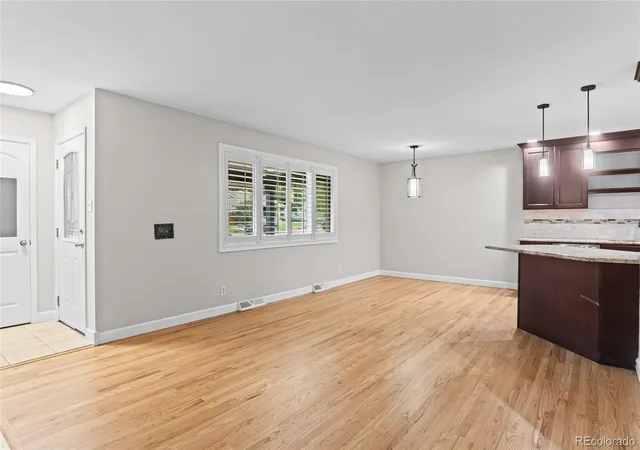 Photo 3 of Single family home for sale at 2845 S Gilpin St, Denver, CO 80210 | MLS# 2871813 | Listing updated on 2026-09-30
