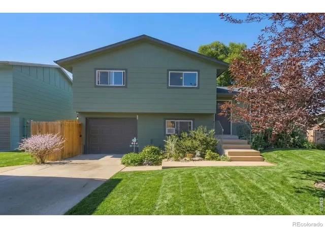Photo 1 of Single family home for sale at 8201 Hallett Ct, Fort Collins, CO 80528 | MLS# IR1069252 | Listing updated on 2026-09-23