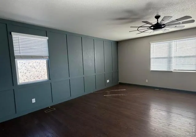 Photo 3 of Single family home for sale at 1675 Highfield Dr, Windsor, CO 80550 | MLS# IR1069255 | Listing updated on 2026-09-24