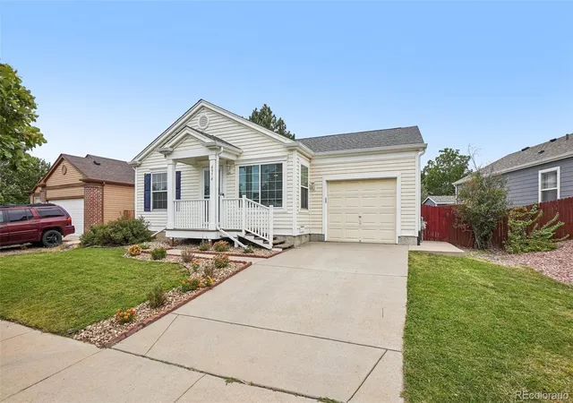 Photo 2 of Single family home for sale at 4974 Jasper Ct, Denver, CO 80239 | MLS# 3339929 | Listing updated on 2026-10-20
