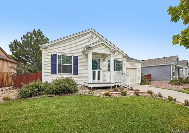 Photo 3 of Single family home for sale at 4974 Jasper Ct, Denver, CO 80239 | MLS# 3339929 | Listing updated on 2026-10-20