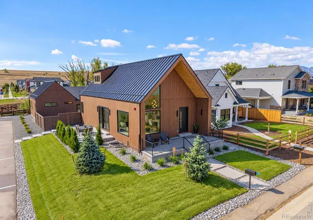 Single family home for sale at 102 W William St, Superior, CO 80027 | MLS# IR1069258