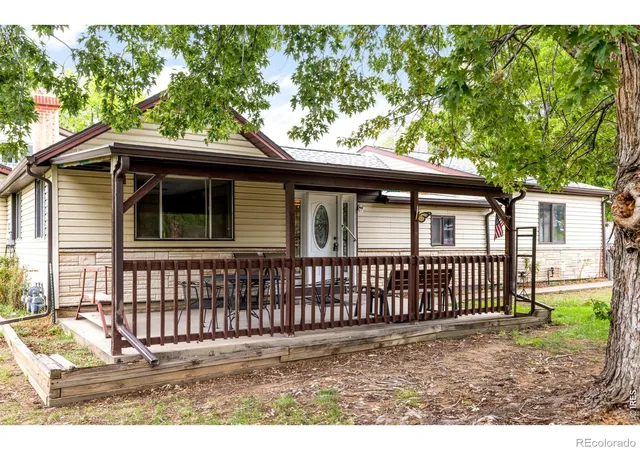Photo 3 of Single family home for sale at 4601 Robb St, Wheat Ridge, CO 80033 | MLS# IR1069259 | Listing updated on 2026-09-25