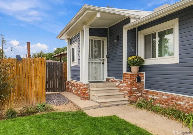 Photo 2 of Single family home for sale at 3900 S Sherman St, Englewood, CO 80113 | MLS# 9196722 | Listing updated on 2026-09-27