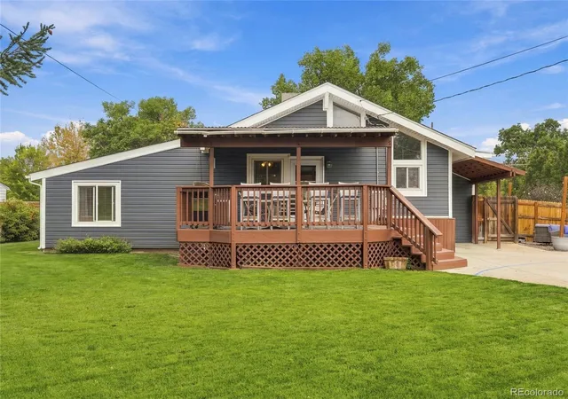 Photo 4 of Single family home for sale at 3900 S Sherman St, Englewood, CO 80113 | MLS# 9196722 | Listing updated on 2026-09-27