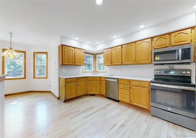 Photo 3 of Single family home for sale at 2651 Westlake Ct, Longmont, CO 80503 | MLS# 6796559 | Listing updated on 2026-09-24