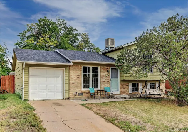 Photo 2 of Single family home for sale at 4398 S Youngfield St, Morrison, CO 80465 | MLS# 6374777 | Listing updated on 2026-10-02