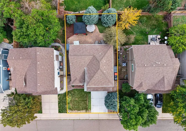 Photo 3 of Single family home for sale at 8942 Miners Dr, Highlands Ranch, CO 80126 | MLS# 6687980 | Listing updated on 2026-10-10