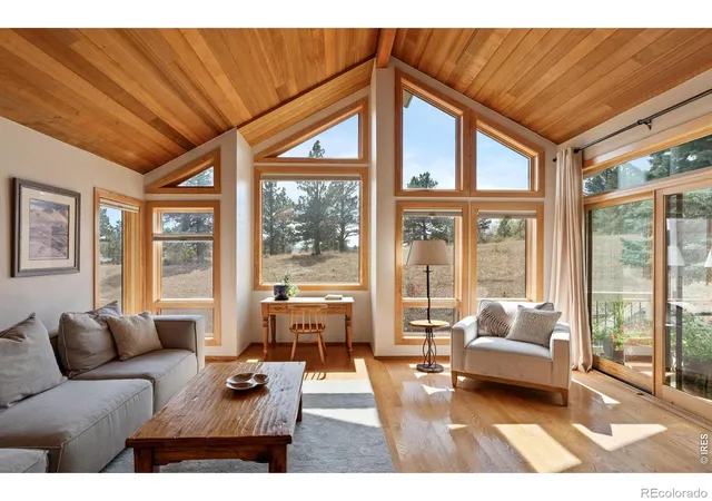 Photo 3 of Single family home for sale at 1970 Tincup Ct, Boulder, CO 80305 | MLS# IR1069267 | Listing updated on 2026-09-29