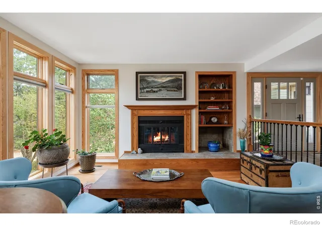 Photo 4 of Single family home for sale at 1970 Tincup Ct, Boulder, CO 80305 | MLS# IR1069267 | Listing updated on 2026-09-29