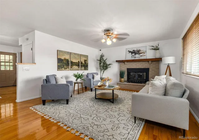 Photo 3 of Single family home for sale at 833 Consolidation Ln, Pueblo, CO 81006 | MLS# 5002981 | Listing updated on 2026-10-04